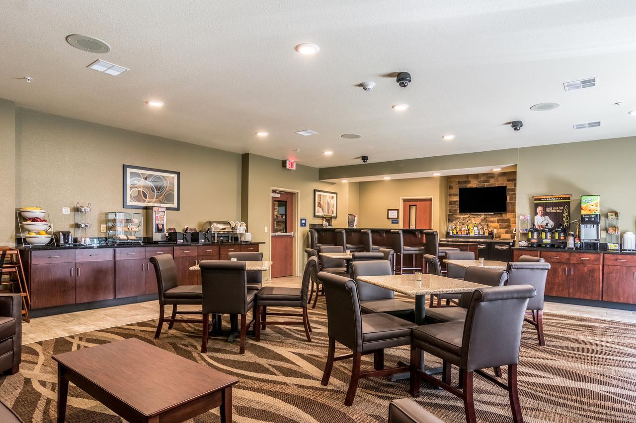 Cobblestone Hotel & Suites - Greenville Exteriör bild