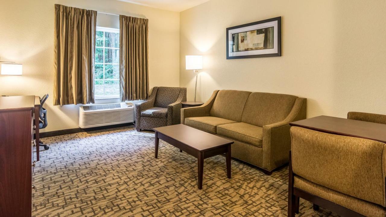 Cobblestone Hotel & Suites - Greenville Exteriör bild